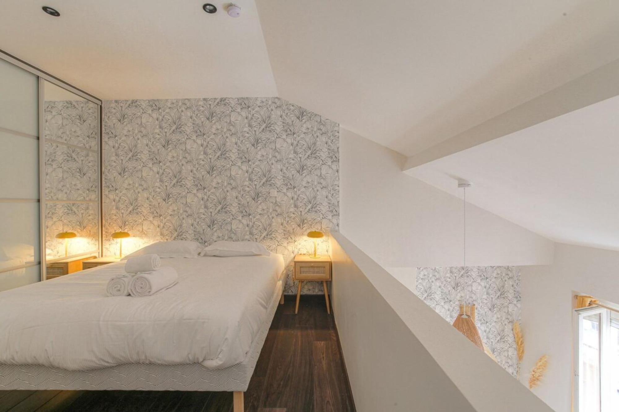 Duplex Spacieux Et Design Proche La Part-Dieu Apartment Lyon Luaran gambar