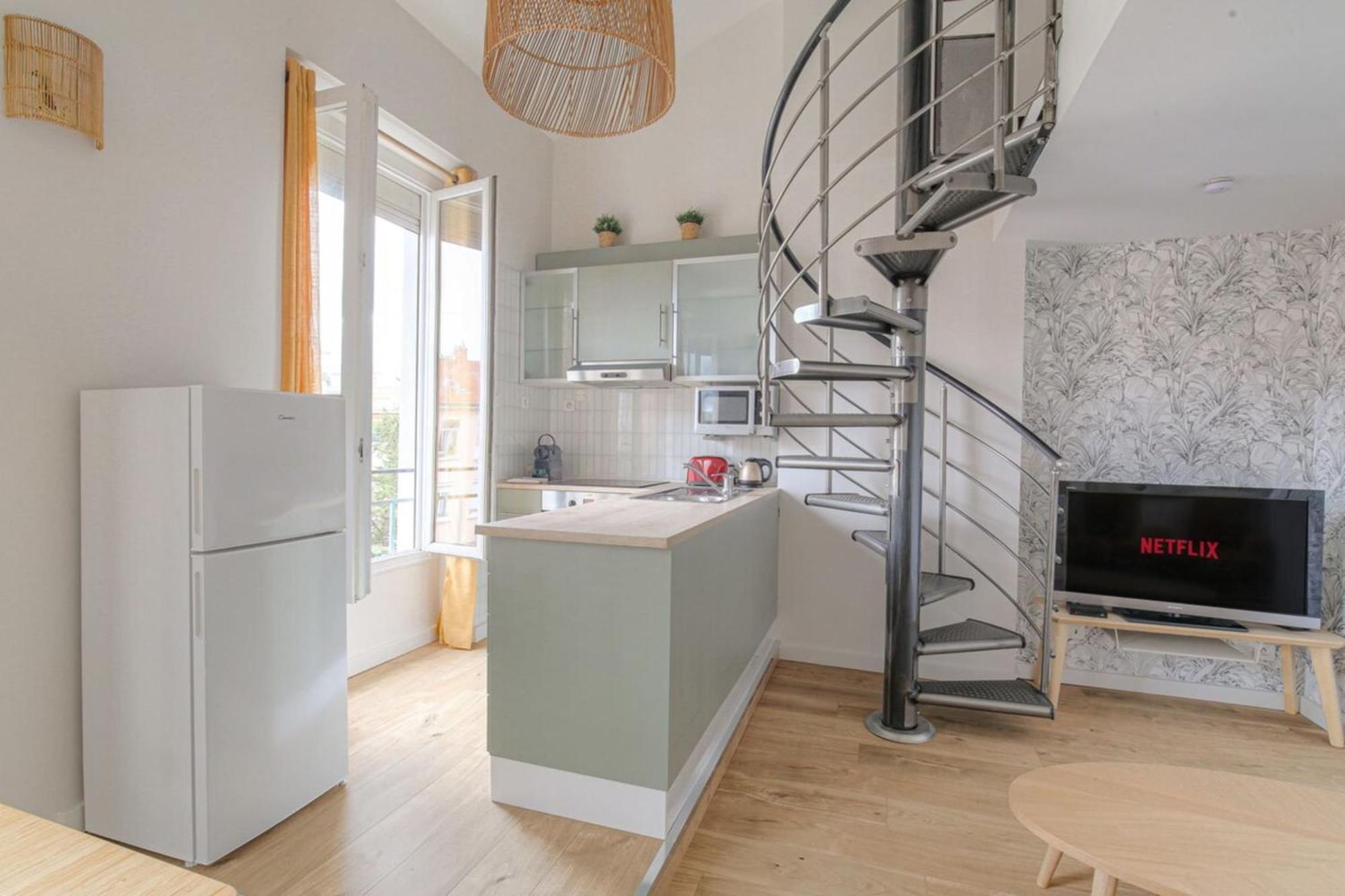 Duplex Spacieux Et Design Proche La Part-Dieu Apartment Lyon Luaran gambar